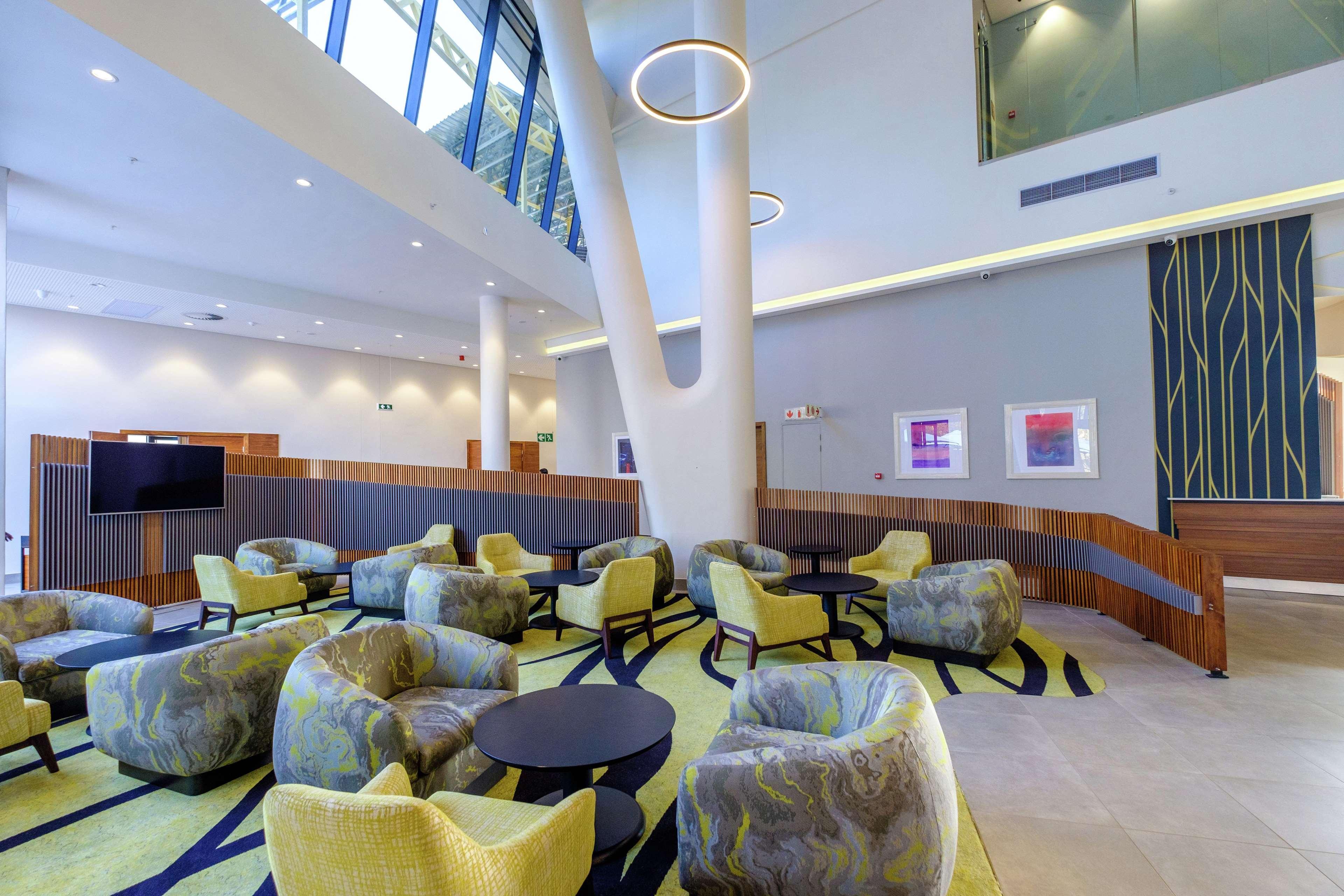 Hilton Garden Inn מבאבאנה מראה חיצוני תמונה