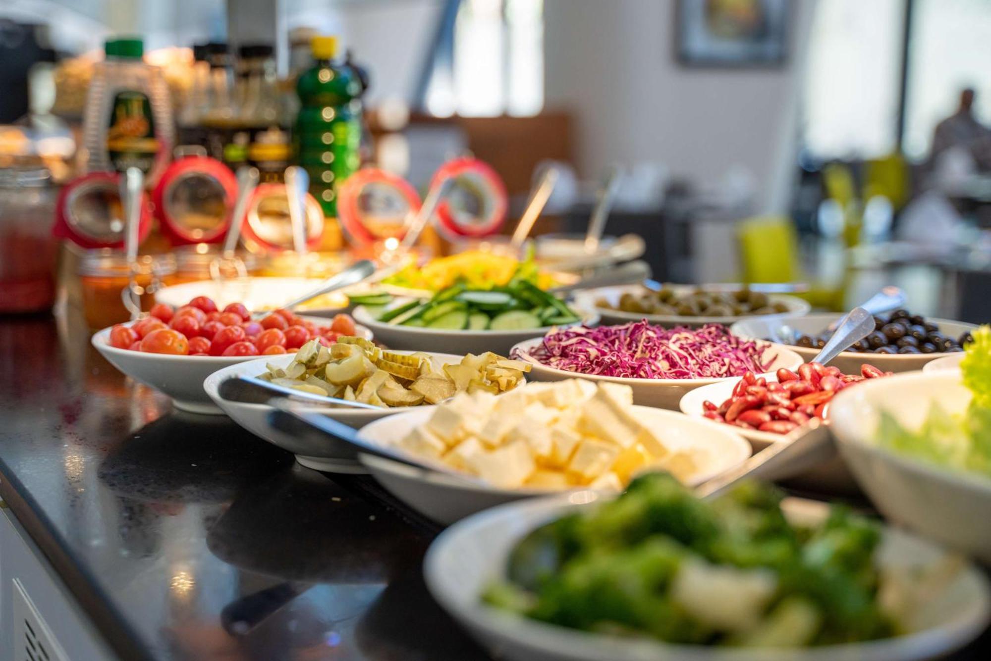 Hilton Garden Inn מבאבאנה מראה חיצוני תמונה