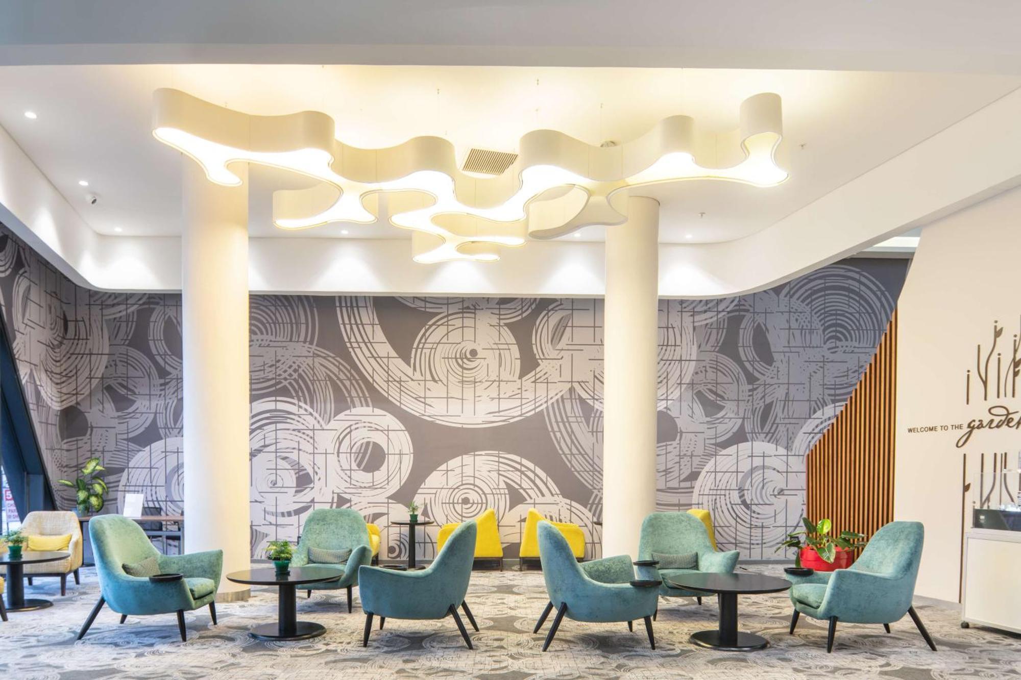 Hilton Garden Inn מבאבאנה מראה חיצוני תמונה
