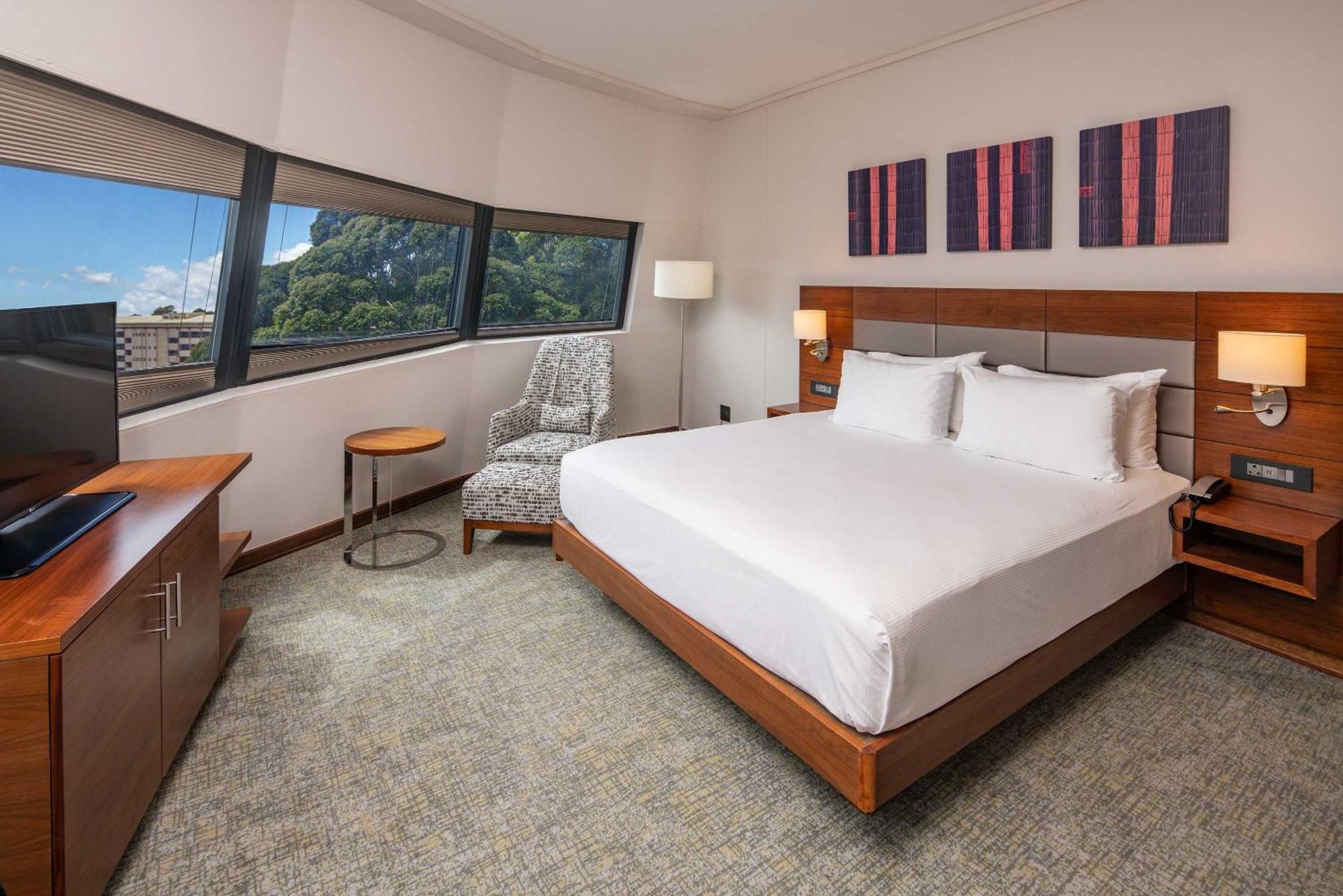 Hilton Garden Inn מבאבאנה מראה חיצוני תמונה